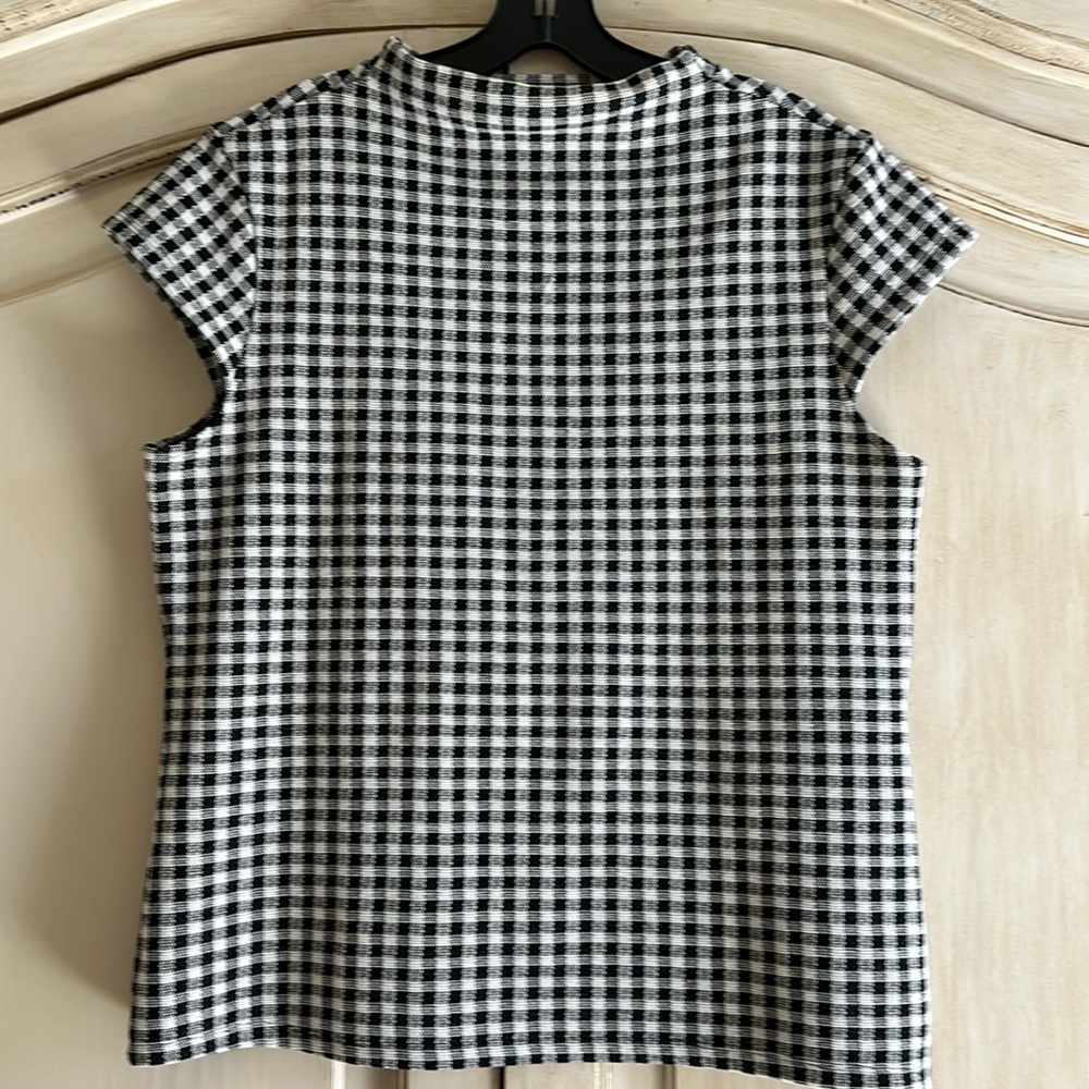 Ann Taylor houndstooth top